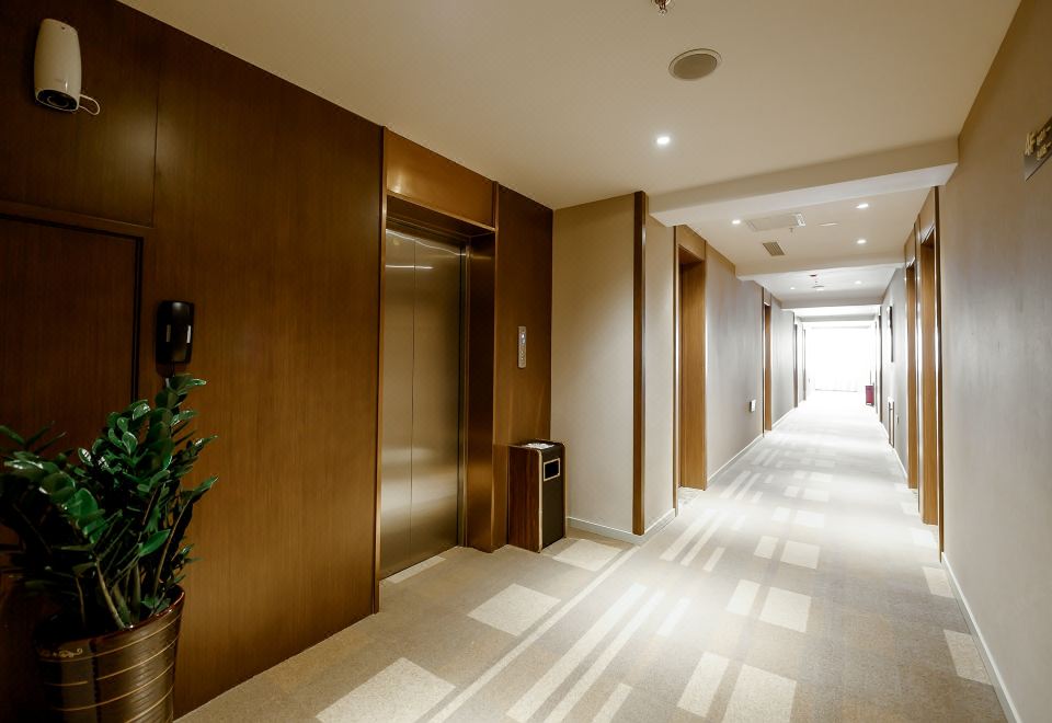 4. 홈 인 플러스 ..