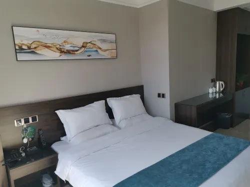 Yihe Holiday Inn