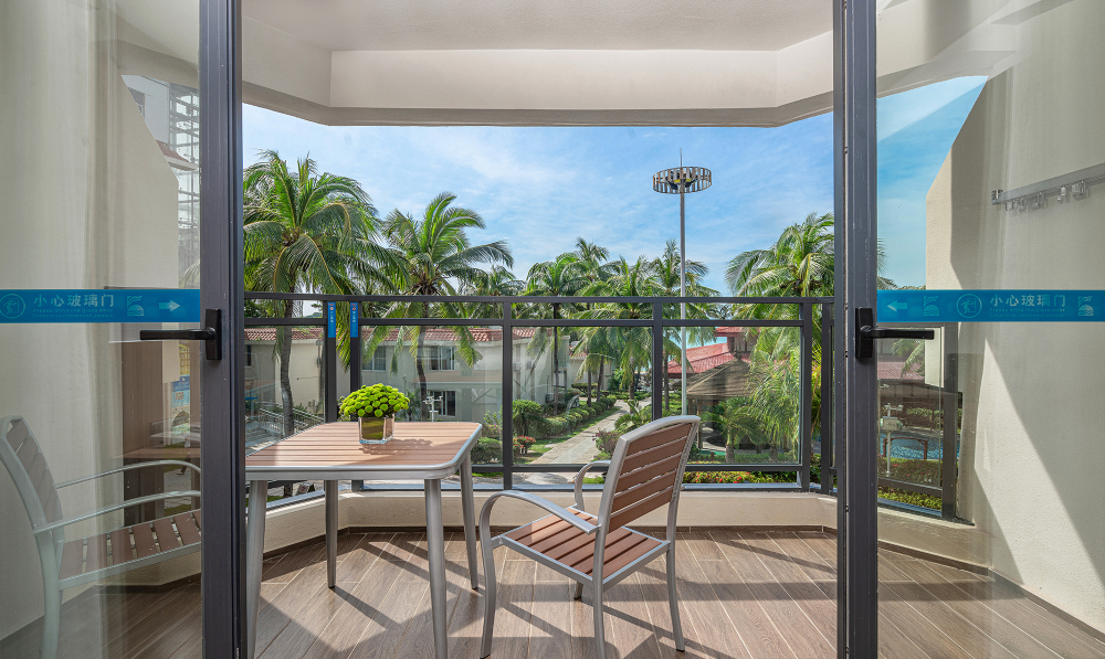 South China Hotel Sanya Over view