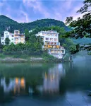 Xingyi Yunshe Guesthouse (Fanjing Mountain Scenic Area Branch)