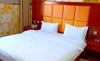 Junyi Chain Hotel (Yongqing Yufeng Middle Street)
