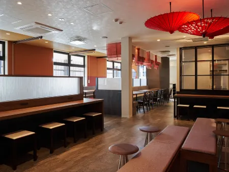 Henn na Hotel Komatsu Ekimae Отели рядом со станцией JR Awazu station