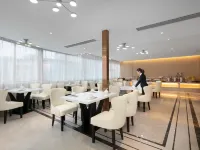 Vienna Hotel（ Dong'an High-speed Railway Station County Government Branch） Hotel a Dong'an