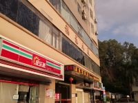 温馨99旅馆(深圳大浪店) - 酒店附近