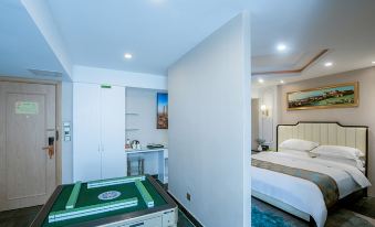 Vienna Classic Hotel (Ningguo Sichuan-Tibet Railway City Government)