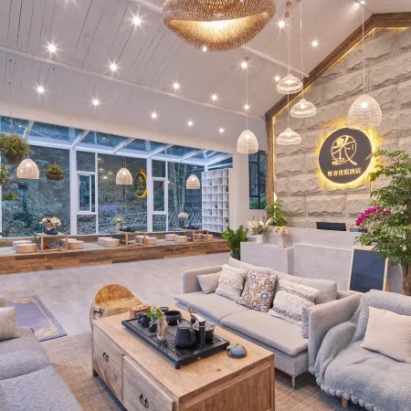 Nankunshan Huaxi Yuyunshu Wild Luxury Hotel