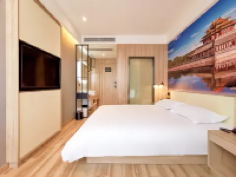 Linyi Collection Hotel (Universal Beijing Wanshengdong Subway Station Branch Beijing) Hotels near Universal Beijing Resort