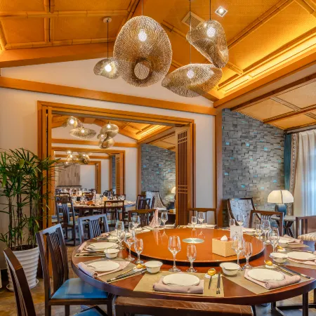 ANJI·JUNLAN LAOZHUANG SHANJU TANGQUAN RESORT HOTEL