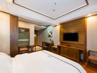 威尼思酒店(贵阳林城西路地铁站店) - 臻选豪华大床房