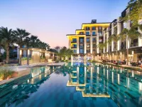 Lujiang Mega Hotel Hotels near Zengcuoan