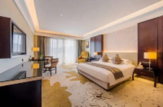 蘇州彤日涵園湖濱度假飯店 雨洞附近的飯店