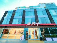 沐岚海景度假酒店(青岛国际会展中心石老人海水浴场店)