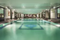 Leonardo Royal Hotel London City - Tower of London - Pools