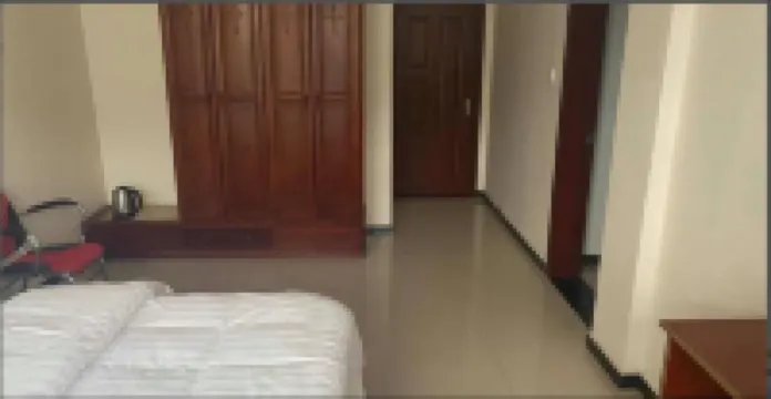 Tongcheng Yishuiju Hotel
