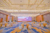 Longemont  happy World Hotel
