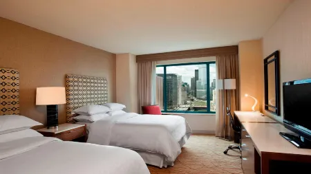 Sheraton Grand Chicago Riverwalk