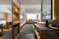 Tuyue Art Hotel（Sunshine 100 Wanda Plaza）