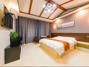 Fuping Yunling Business Hotel