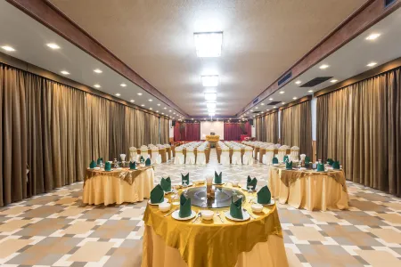 Le Erawan Phang Nga Hotel Отели в г. Пханг Нга