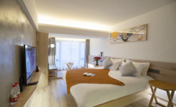 Luxian Light Luxury Inn