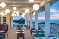 Amareclub Red Sun Village فنادق في Trinita dʼAgultu