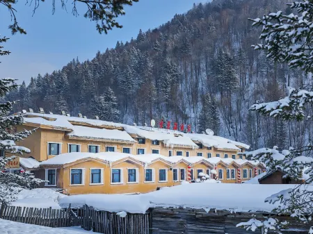 Snow Mushroom Hotel