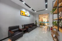 Hello Light Hotel (Linquan County Jiangziya Plaza)