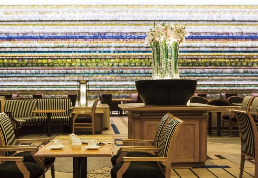 2. 임페리얼 호텔 ..