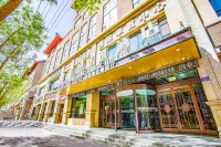 Dunhuang City Collection Hotel (Shazhou Night Market)