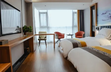 Chengguzongchao Intelligent Hotel Отели рядом с достопримечательностью «Tomb of Zhang Qian»