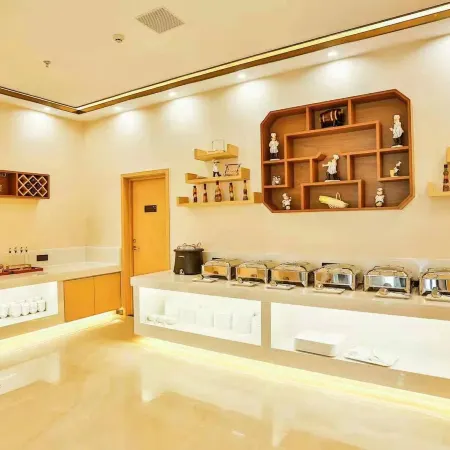 City Comfort Inn Hotel (Yidu New Bus Station)