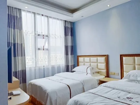 Central Hotel