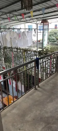 Cunsao Inn Отели рядом с достопримечательностью «Langshan National Park»