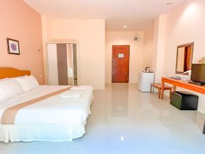 Royal Hill Satun Hotel