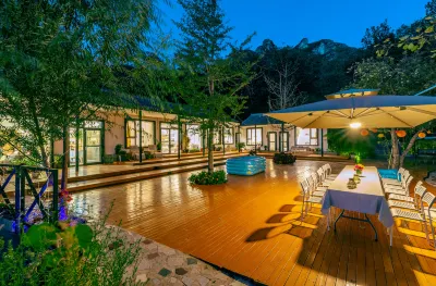 野望鄉居民宿 淶水縣交通局義安鎮客運站附近的飯店