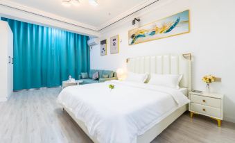 Dandong Aishang Cinema-style Holiday Apartment