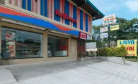 RedDoorz @ Laiya Vivo Hotel Batangas Các khách sạn ở San Juan