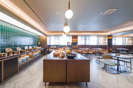 Orange Hotel (Jiujiang Railway Station) Отели рядом с достопримечательностью «Accounting and Auditing Institute， Jiujiang University»