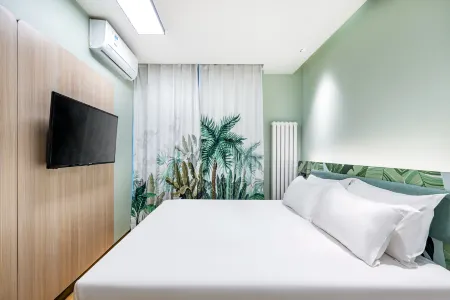 Hi Inn Hotel (Beijing Jiulongshan Subway Station)