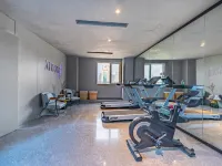 Atour S Hotel, Henglong Plaza, Binjiang Road, Tianjin Hotels near Jingyuan
