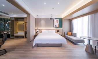 SK Hotel (Taiyuan Fudong Multicolor City Shop)
