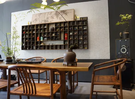 Qing Feng Home Отели в г. Шанлинь