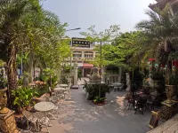 Lucky International Hotel Các khách sạn gần Sân bay quốc tế Phnôm Pênh