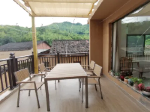 Pingnan Xingfuli Homestay (Longtan Guzhen)