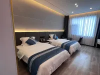 M2 Yazhi Hotel