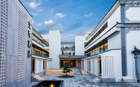 JIホテル（大理古城）