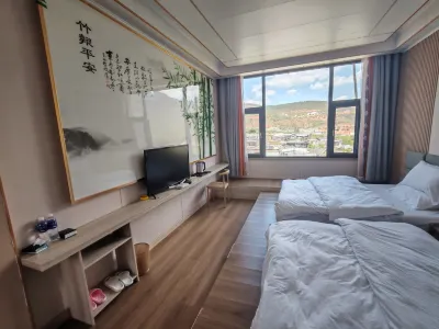 白水台朋來客棧 Hotel berhampiran Baishuitai