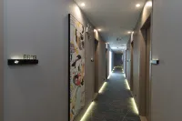 WanYoo Esports Hotel (Zhuhai Beishan Courtyard Huafa Business Area)