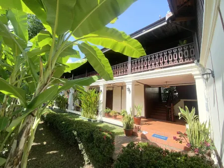 Luang Prabang Residence & Travel ( The Boutique Villa )