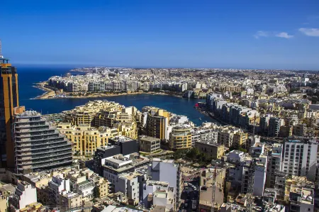 Mercury Tower Sky Dream Apartments